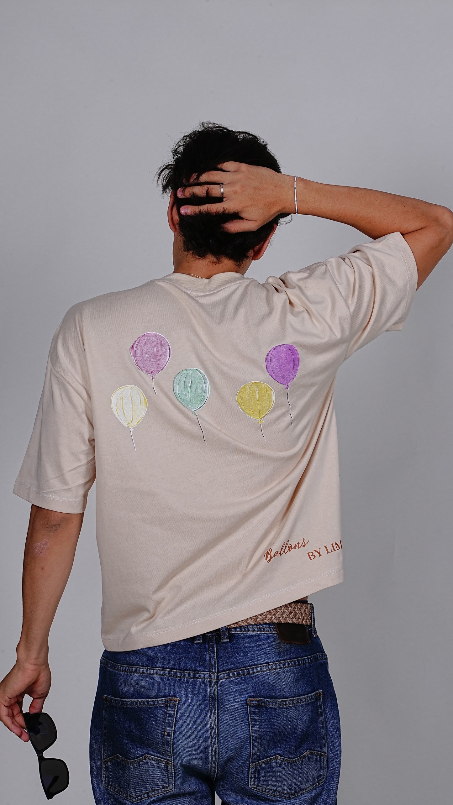 “Ballons” — Camiseta Boxy Fit Habano By Limón