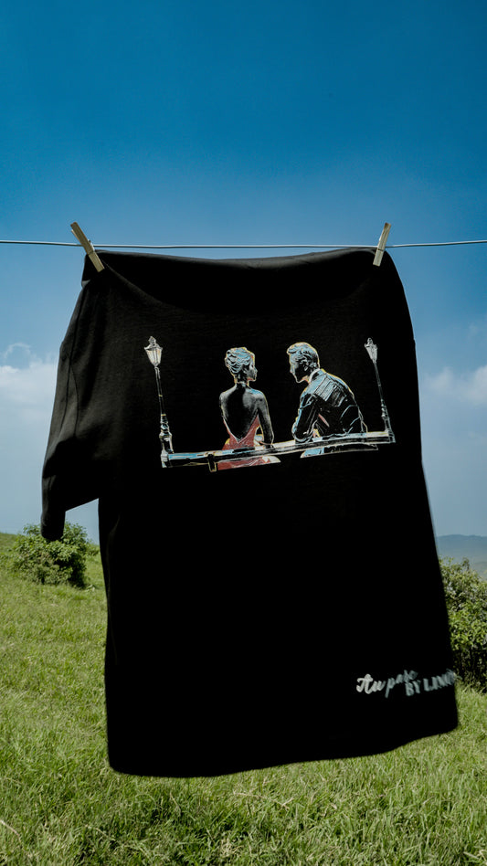 “Au Parc” — Camiseta Boxy Fit Negra By Limón